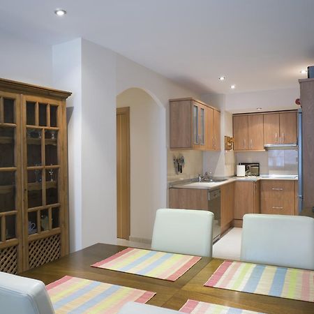 Plaza De Las Flores Apartment Malaga Luaran gambar