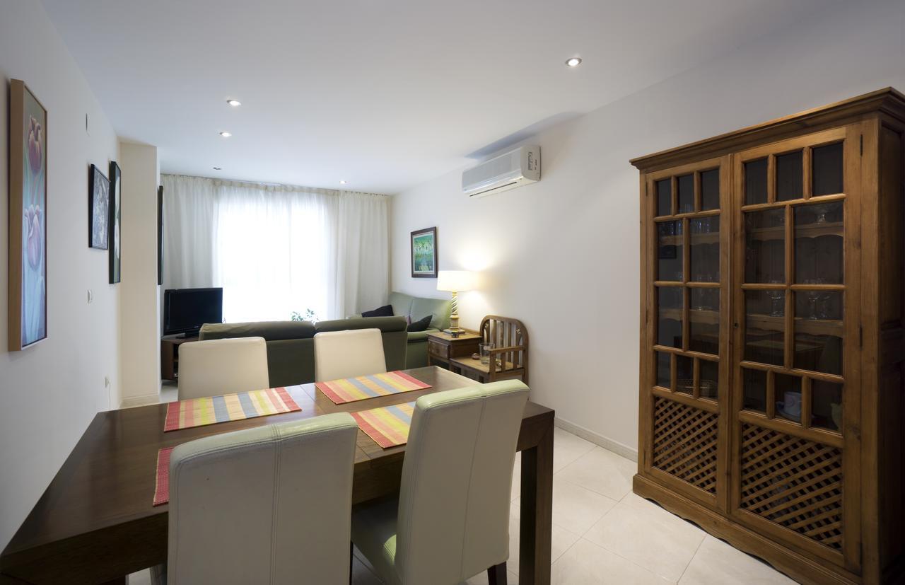 Plaza De Las Flores Apartment Malaga Luaran gambar