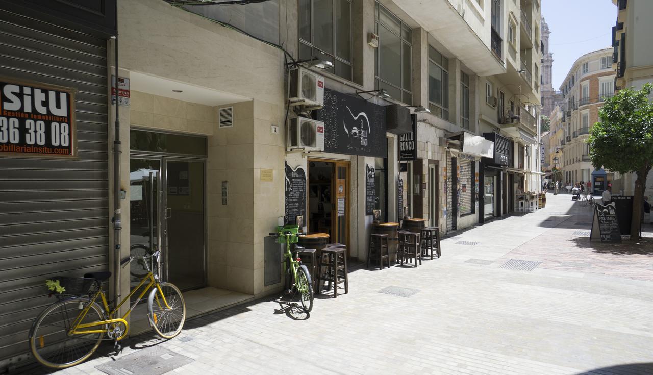 Plaza De Las Flores Apartment Malaga Luaran gambar